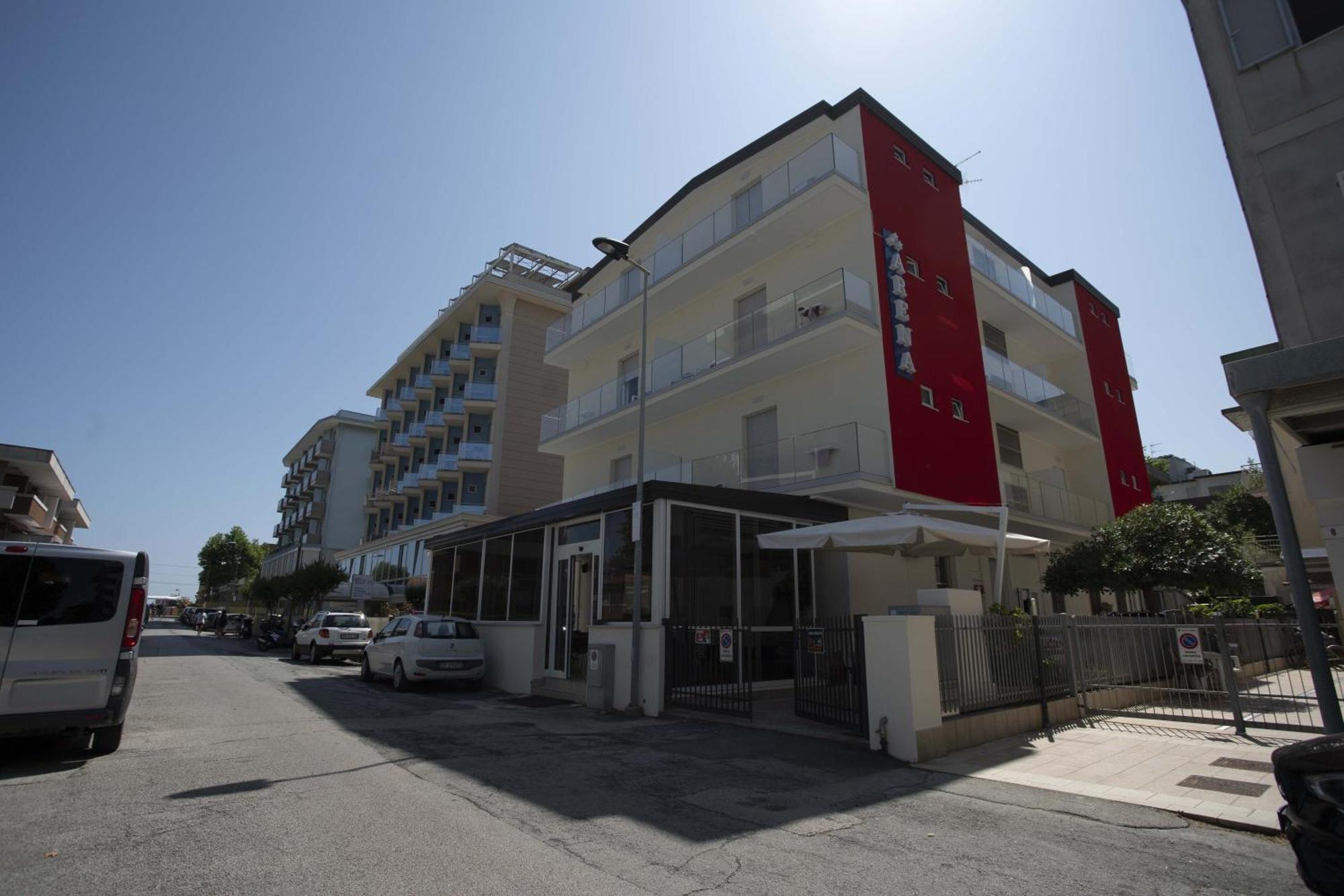 Hotel Arena Rimini Esterno foto